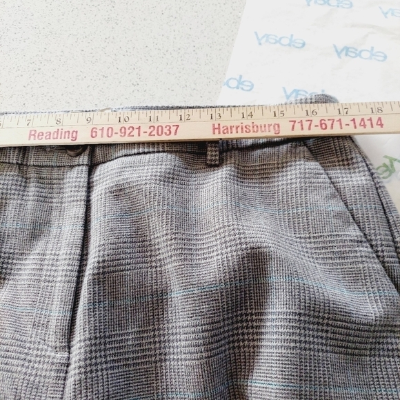 LL Bean Wool Like Pants 14 Short Fully Lined Gray Machine Wash Classic Fit Plaid - Picture 6 of 13